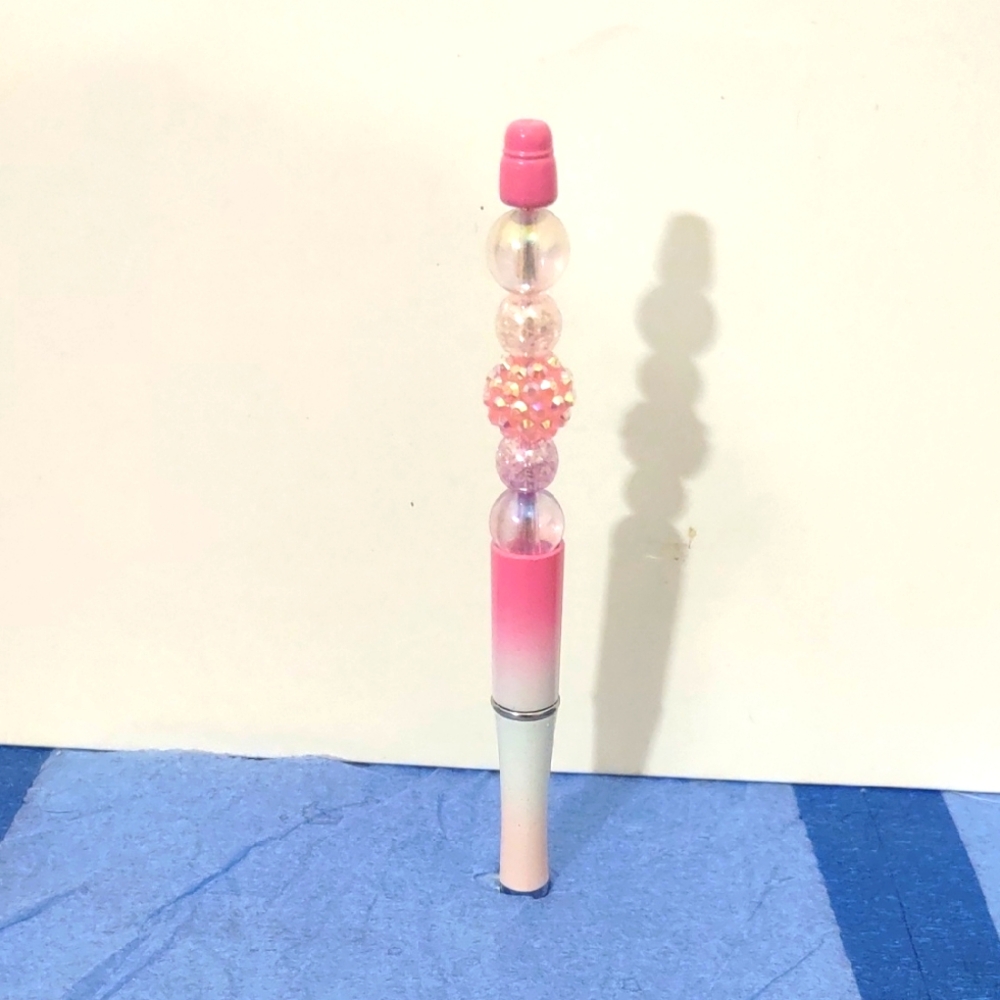 HANDMADE BEADED PEN REMOVABLE TOPPER PINK AND WHITE REUSABLE PEN.